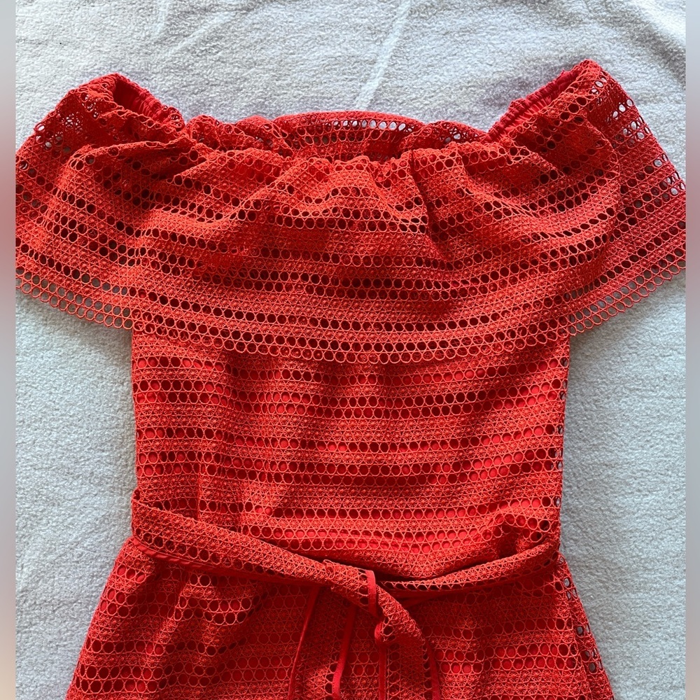 WITCHERY Red Lace Off The Shoulder Dress Tie Belt Size 10 - Picture 4 of 5